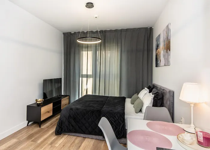 Super-apartamenty Plac Wolnosci 6 * 포즈난