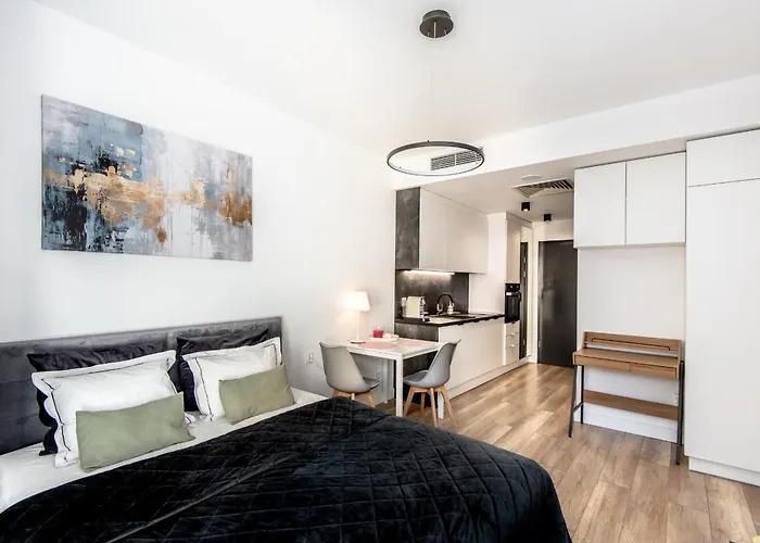 شقة Super-apartamenty Plac Wolnosci 6